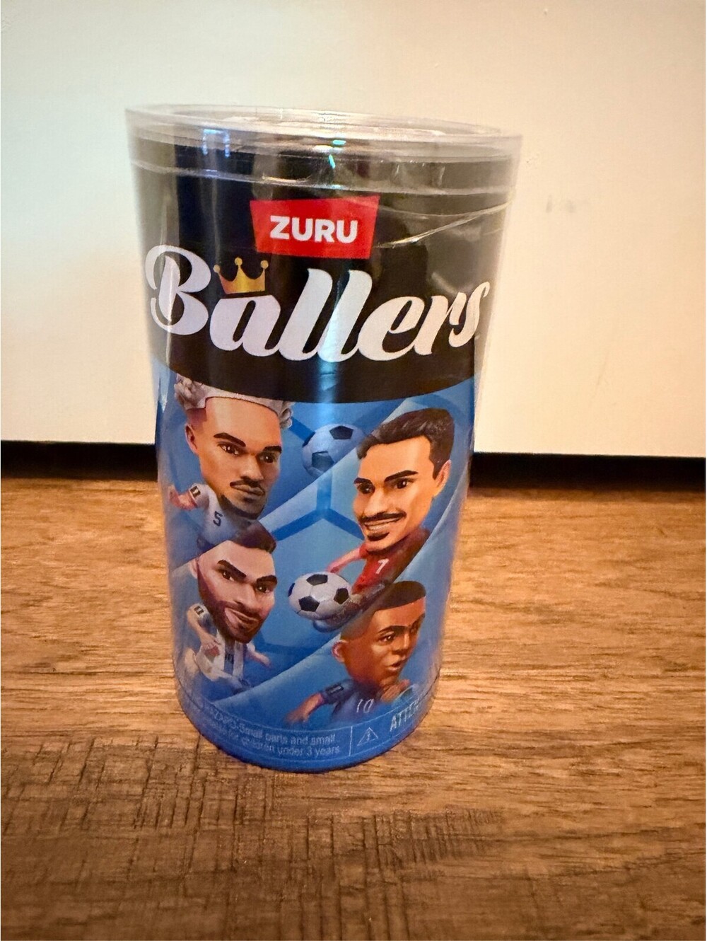 ZURU FIFA World Cup 2026 Ballers Series 1 Mystery Capsule Soccer 2pk